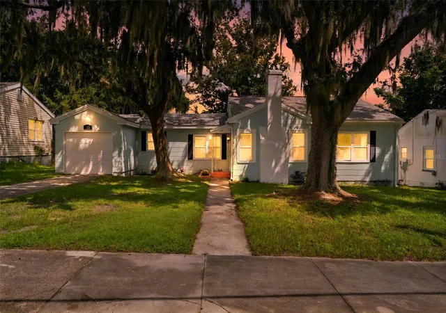 Photo 1 of Single family home for sale at 408 S 12th Street, Leesburg, FL 34748 | MLS# G5117517 | Listing updated on 2026-09-28