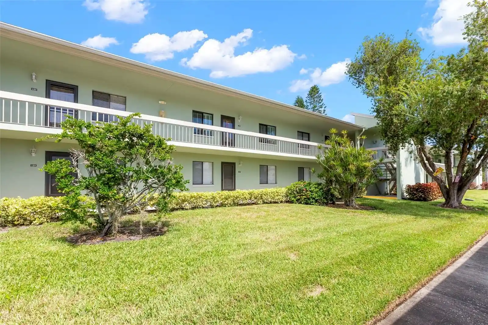 Listing Photo 2 - Condo for sale in 128 Nancy Dr located at 128 Nancy Dr, OLDSMAR, FL 34677 - Unit 128 Nancy Dr