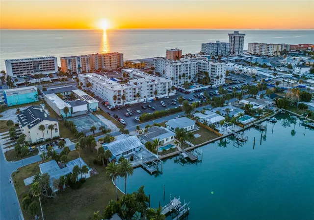 Photo 4 of Single family home for sale at 17161 2nd Street E, North Redington Beach, FL 33708 | MLS# TB8546625 | Listing updated on 2026-10-22
