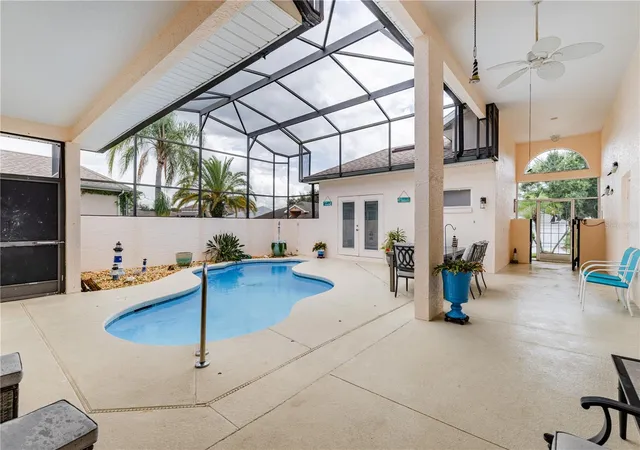 Photo 2 of Single family home for sale at 3347 Saratoga Dr, Tavares, FL 32778 | MLS# G5117523 | Listing updated on 2026-09-15