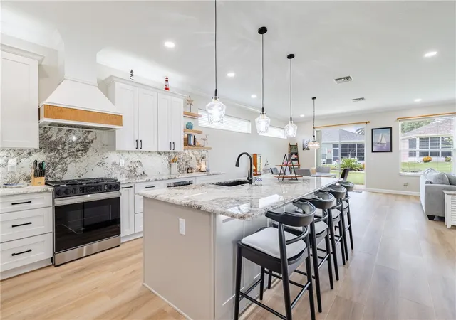 Photo 3 of Single family home for sale at 3347 Saratoga Dr, Tavares, FL 32778 | MLS# G5117523 | Listing updated on 2026-09-15