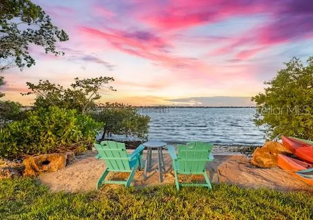 Photo 2 of Single family home for sale at 2212 6th Street W, Palmetto, FL 34221 | MLS# A4705464 | Listing updated on 2026-09-11