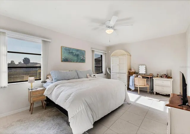 Photo 4 of Single family home for sale at 25 Bunker Ct, Rotonda West, FL 33947 | MLS# D6148698 | Listing updated on 2026-10-01