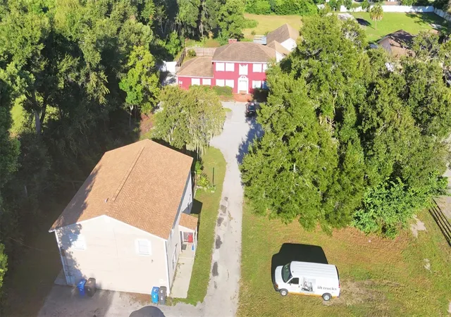 Photo 3 of Multi family home for sale at 1208 S Taylor Rd, Seffner, FL 33584 | MLS# W7889311 | Listing updated on 2026-09-11