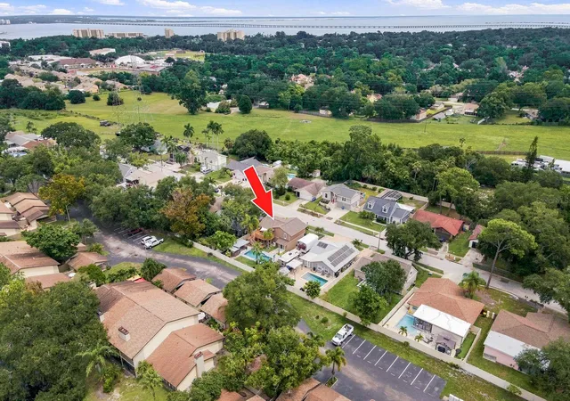 Photo 1 of Single family home for sale at 1980 Dodge Cir, Clearwater, FL 33760 | MLS# TB8546686 | Listing updated on 2026-09-15