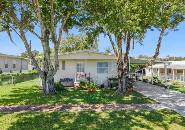 Photo 1 of Manufactured home for sale at 6141 Zephyr Ridge Dr, Zephyrhills, FL 33542 | MLS# O6440176 | Listing updated on 2026-09-14