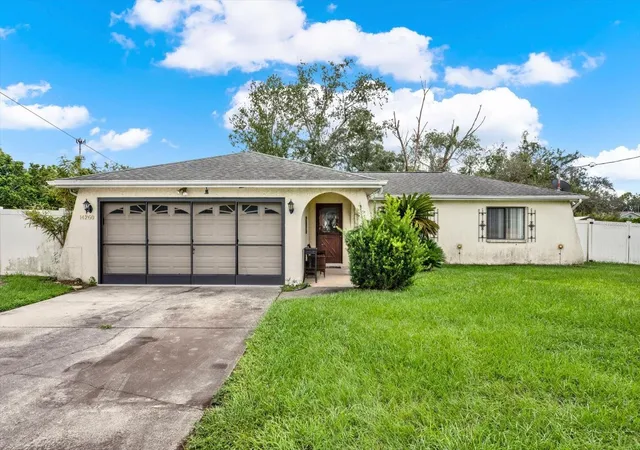 Photo 1 of Single family home for sale at 14260 Spring Hl Dr, Spring Hill, FL 34609 | MLS# W7889319 | Listing updated on 2026-10-03