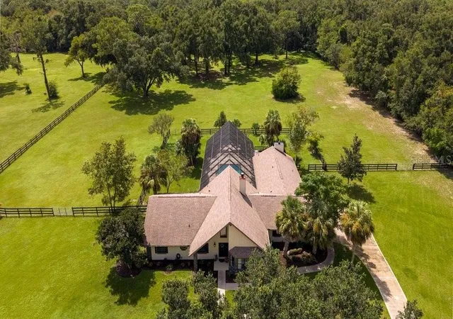 Photo 3 of Single family home for sale at 7738 SW 93rd Street Rd, Ocala, FL 34476 | MLS# O6440197 | Listing updated on 2026-09-11