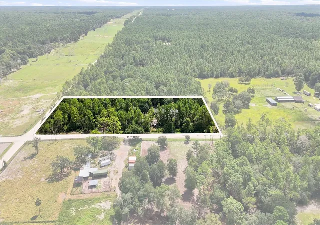 Photo 2 of Manufactured home for sale at 6791 N Velveteen Point, Dunnellon, FL 34433 | MLS# OM731929 | Listing updated on 2026-09-09