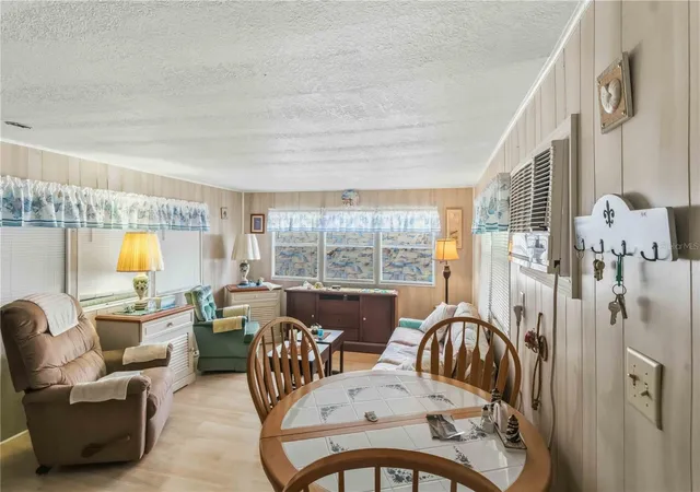 Photo 3 of Manufactured home for sale at 12766 Seminole Blvd #3, Largo, FL 33778 | MLS# D6148700 | Listing updated on 2026-09-11