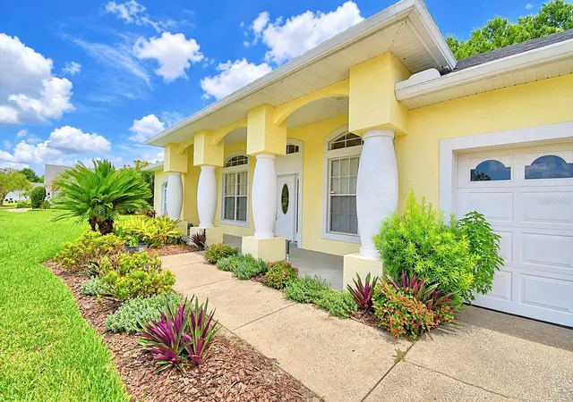 Photo 2 of Single family home for sale at 754 Santa Maria Dr, Winter Haven, FL 33884 | MLS# P4939817 | Listing updated on 2026-09-28