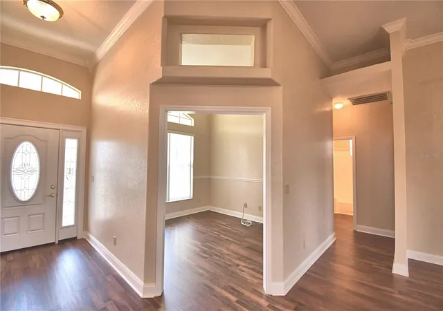 Photo 3 of Single family home for sale at 754 Santa Maria Dr, Winter Haven, FL 33884 | MLS# P4939817 | Listing updated on 2026-09-28