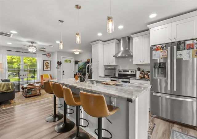 Photo 4 of Single family home for sale at 3212 Oranole Rd, Orlando, FL 32810 | MLS# O6440239 | Listing updated on 2026-09-12