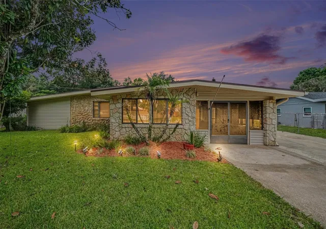 Photo 1 of Single family home for sale at 307 Tucker Dr, Sanford, FL 32773 | MLS# O6440251 | Listing updated on 2026-09-15