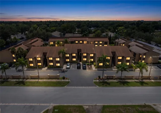 Condo for sale at 1575 Greenlea Dr #9, CLEARWATER, FL 33755 | MLS# TB8546746