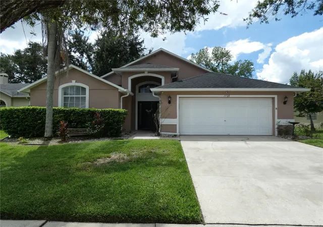 Single family home for sale at 1728 Tealbriar Ave, OVIEDO, FL 32765 | MLS# O6440257