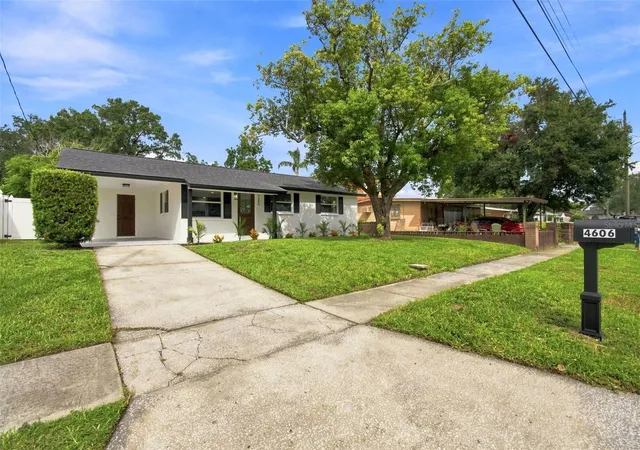 Photo 2 of Sale Pending at 4606 Ashland Dr, Tampa, FL 33610 | MLS# TB8546752 | Listing updated on 2026-10-09
