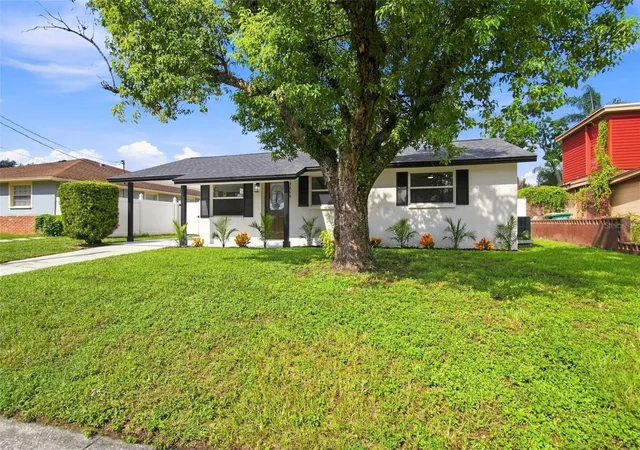 Photo 3 of Sale Pending at 4606 Ashland Dr, Tampa, FL 33610 | MLS# TB8546752 | Listing updated on 2026-10-09