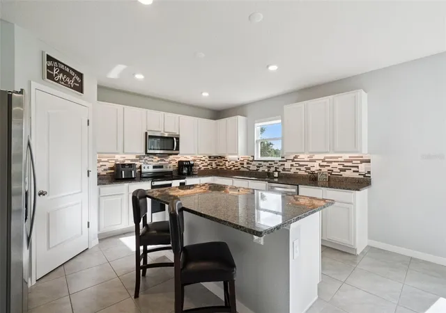 Photo 3 of Single family home for sale at 2771 Sunnyvale St, Saint Cloud, FL 34771 | MLS# S5157212 | Listing updated on 2026-10-14