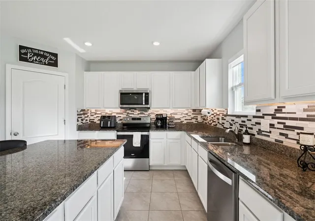 Photo 4 of Single family home for sale at 2771 Sunnyvale St, Saint Cloud, FL 34771 | MLS# S5157212 | Listing updated on 2026-10-14