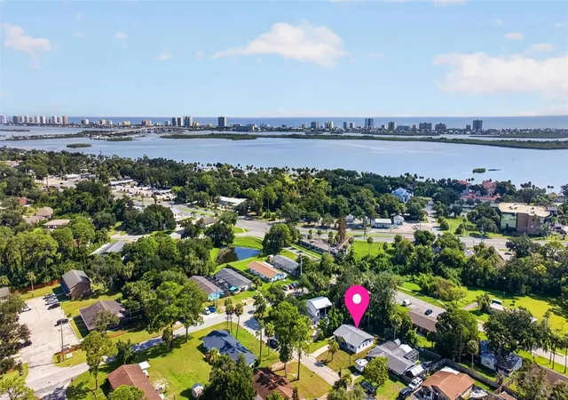 Photo 3 of Single family home for sale at 5103 Taylor Ave, Port Orange, FL 32127 | MLS# O6440269 | Listing updated on 2026-10-06