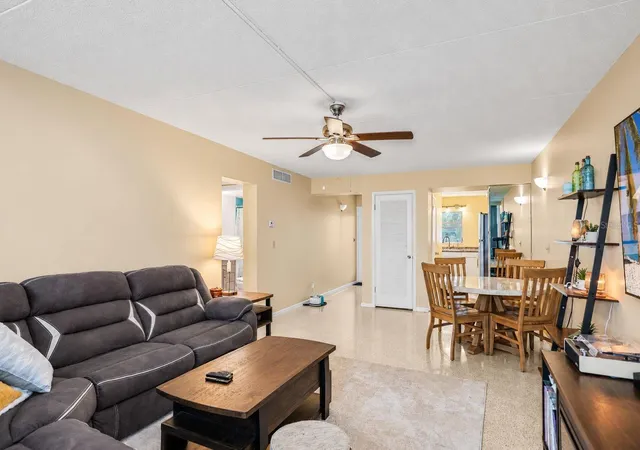 Listing Photo 5 - Condo for sale in building located at 2950 W Bay Dr, Belleair Bluffs, FL 33770 - Unit #A5
