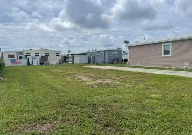 Photo 2 of Land for sale at 636 Mount Piney Ave Ne #702, Saint Petersburg, FL 33702 | MLS# A4705516 | Listing updated on 2026-10-08