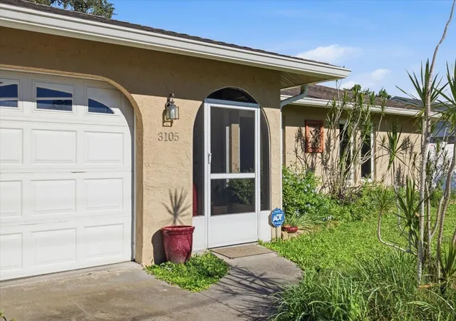 Photo 4 of Single family home for sale at 3105 Baldwin Ave, Sarasota, FL 34232 | MLS# A4705521 | Listing updated on 2026-09-14