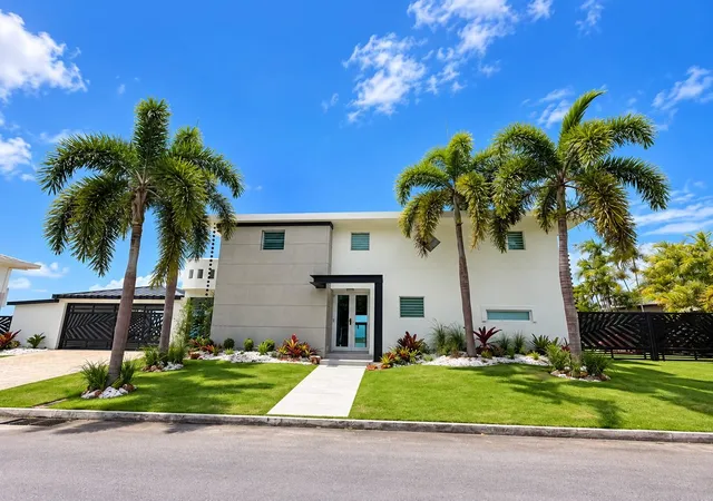 Photo 1 of Single family home for sale at Urb Hacienda Margarita Calle Carreta #87, Luquillo, PR 00773 | MLS# PR9124060 | Listing updated on 2026-09-29