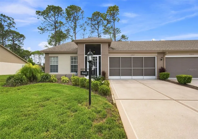 Photo 1 of Single family home for sale at 11621 Baronwood Ct, Hudson, FL 34667 | MLS# W7889332 | Listing updated on 2026-09-11