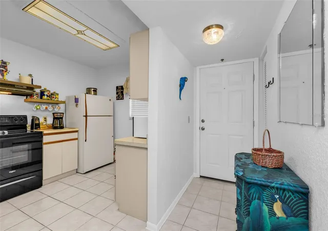 Photo 1 of Condo for sale at 175 Kings Hwy #626, Punta Gorda, FL 33983 | MLS# C7530512 | Listing updated on 2026-10-01