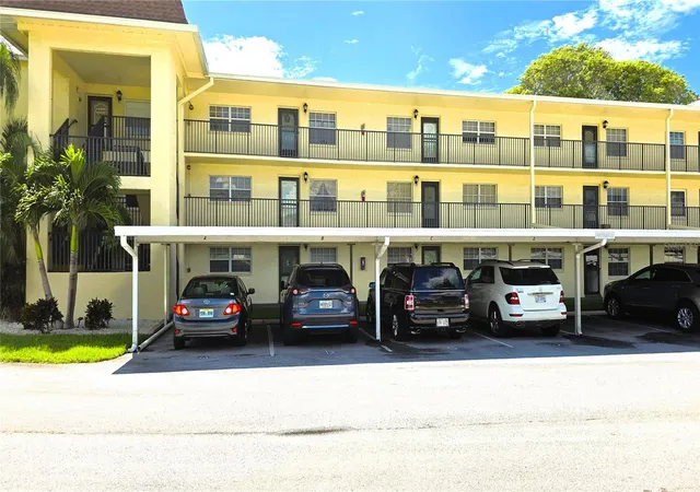 Photo 2 of Condo for sale at 1450 Heather Ridge Blvd #201, Dunedin, FL 34698 | MLS# TB8546847 | Listing updated on 2026-09-15