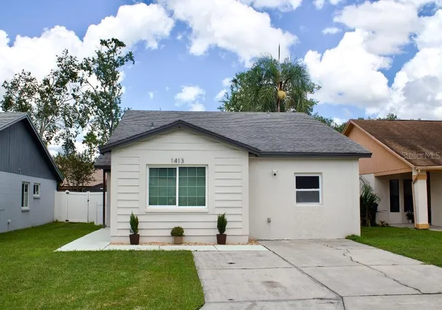 Photo 1 of Single family home for sale at 1413 Bramblewood Dr, Lakeland, FL 33811 | MLS# TB8546854 | Listing updated on 2026-09-11