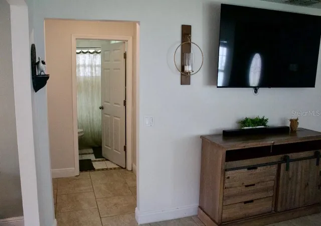 Photo 4 of Single family home for sale at 1413 Bramblewood Dr, Lakeland, FL 33811 | MLS# TB8546854 | Listing updated on 2026-09-11
