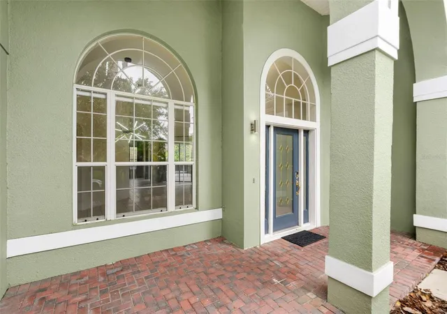 Photo 3 of Single family home for sale at 2806 Spinning Silk Ct, Kissimmee, FL 34747 | MLS# S5157231 | Listing updated on 2026-09-11