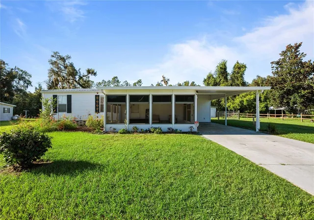 Photo 2 of Manufactured home for sale at 2341 Se 102nd Lane, Webster, FL 33597 | MLS# G5117556 | Listing updated on 2026-09-11