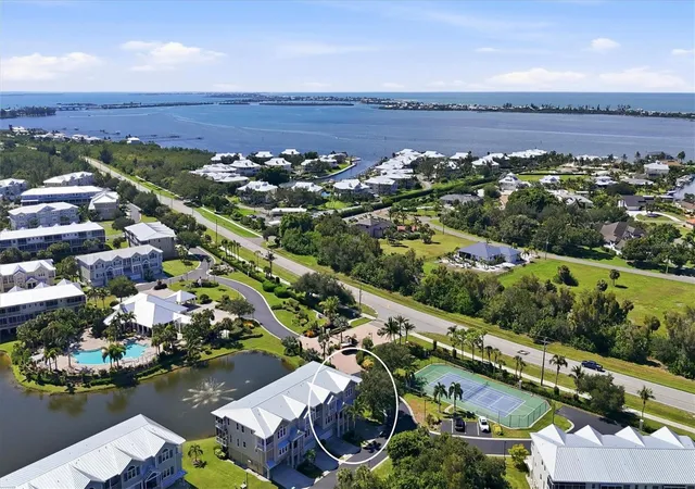Photo 2 of Townhouse for sale at 10301 Coral Landings Ln #5, Placida, FL 33946 | MLS# D6148702 | Listing updated on 2026-10-11