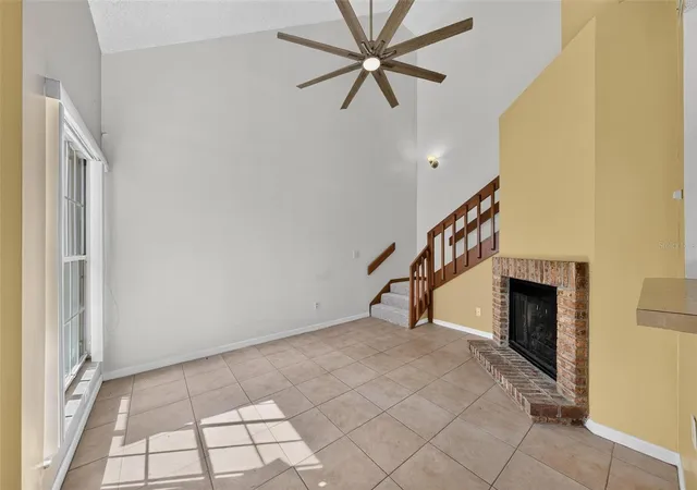 Listing Photo 5 - Condo for sale in building located at 962 Newcastle Cir, LAKE MARY, FL 32746 - Unit #202