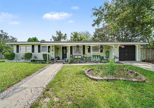 Photo 1 of Single family home for sale at 2399 Kimberly Dr, Deltona, FL 32738 | MLS# V4951191 | Listing updated on 2026-09-11