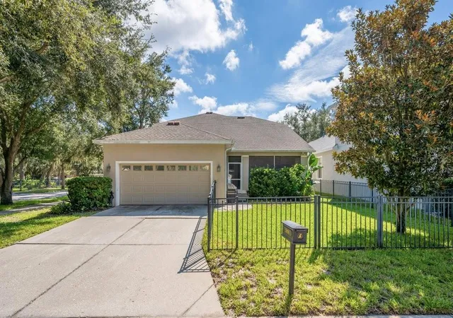 Photo 3 of Single family home for sale at 5929 Fishhawk Xing Blvd, Lithia, FL 33547 | MLS# TB8546927 | Listing updated on 2026-09-27