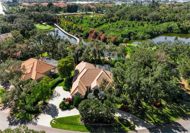 Photo 1 of Sale Pending at 362 Macewen Dr, Osprey, FL 34229 | MLS# A4705572 | Listing updated on 2026-10-07