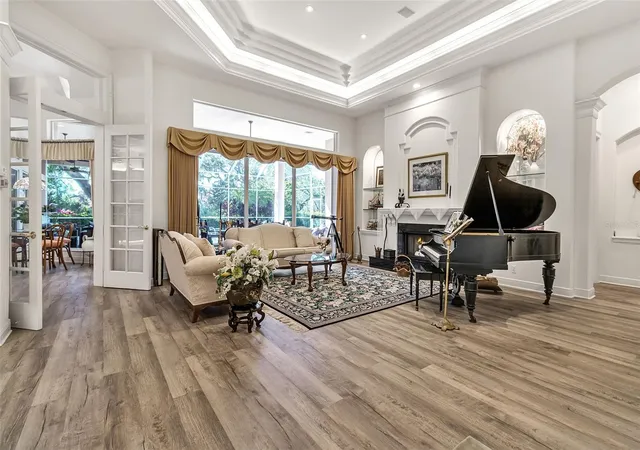 Photo 3 of Sale Pending at 362 Macewen Dr, Osprey, FL 34229 | MLS# A4705572 | Listing updated on 2026-10-07