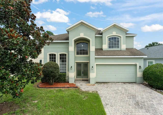 Photo 1 of Single family home for sale at 33411 Terragona Dr, Sorrento, FL 32776 | MLS# O6440407 | Listing updated on 2026-09-11