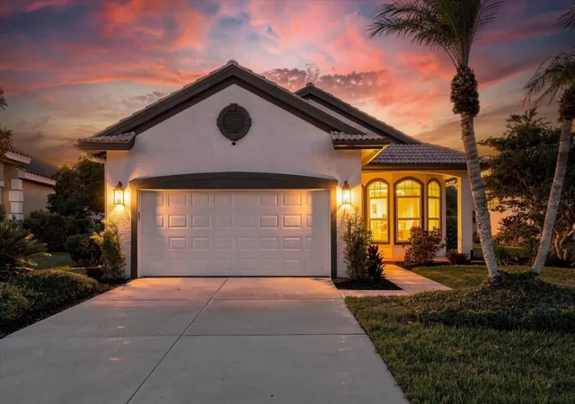 Single family home for sale at 10209 Silverado Cir, BRADENTON, FL 34202 | MLS# A4705573