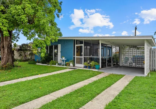Photo 2 of Single family home for sale at 8392 Maureen Ave, North Port, FL 34287 | MLS# A4705577 | Listing updated on 2026-09-25