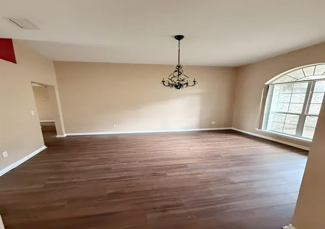 Photo 2 of Single family home for sale at 31 Karas Trl, Palm Coast, FL 32164 | MLS# V4951196 | Listing updated on 2026-10-02