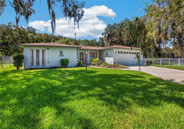 Photo 1 of Single family home for sale at 12180 Maple St, Dunnellon, FL 34432 | MLS# TB8546995 | Listing updated on 2026-09-15
