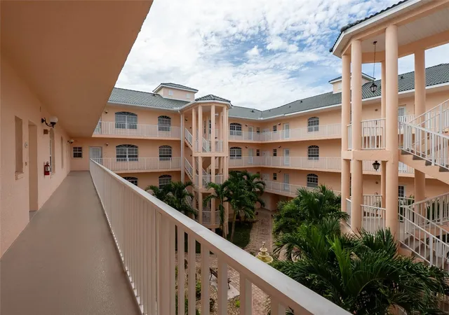 Photo 2 of Condo for sale at 1709 Gondola Park Dr #1709, Venice, FL 34292 | MLS# N6145691 | Listing updated on 2026-09-14