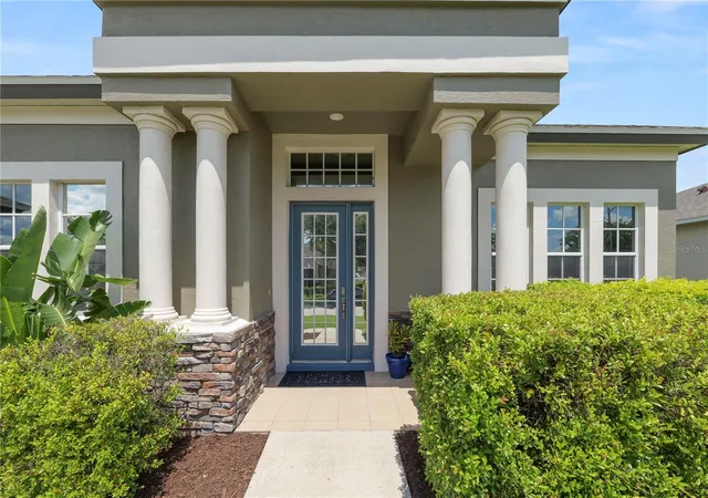 Photo 2 of Single family home for sale at 6776 Hampshire Blvd, Lakeland, FL 33813 | MLS# L4964932 | Listing updated on 2026-10-07