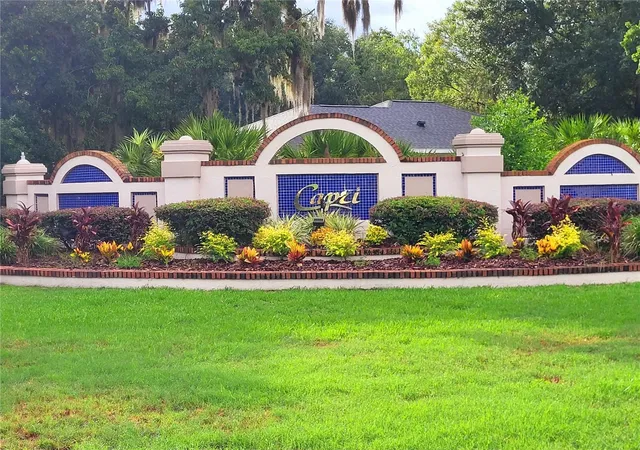 Photo 2 of Single family home for sale at 4423 Nw 36th Street, Gainesville, FL 32605 | MLS# GC543389 | Listing updated on 2026-09-11